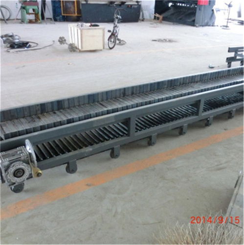 城固噸包輸送鏈板輸送機(jī)生產(chǎn)廠家生產(chǎn)基地 潤通機(jī)械品質(zhì)保障